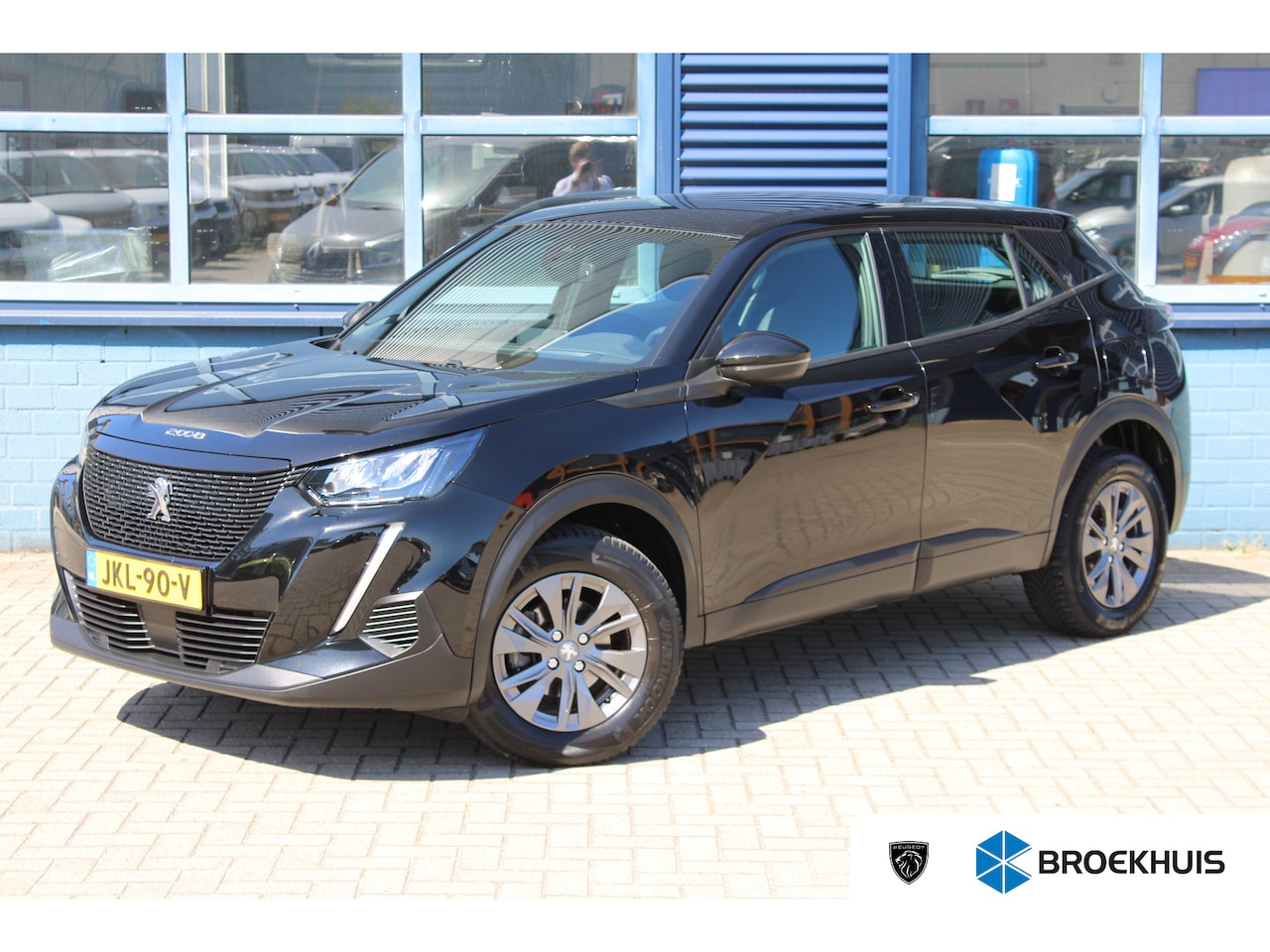 Peugeot 2008 - 1.2 PureTech Active Pack | Achteruitrijcamera | Airco (automatisch) | Apple Carplay/Androi - AutoWereld.nl