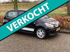 Volkswagen Up! - 1.0 move up Bleu m. Navigatie Rijklaar incl nw apk