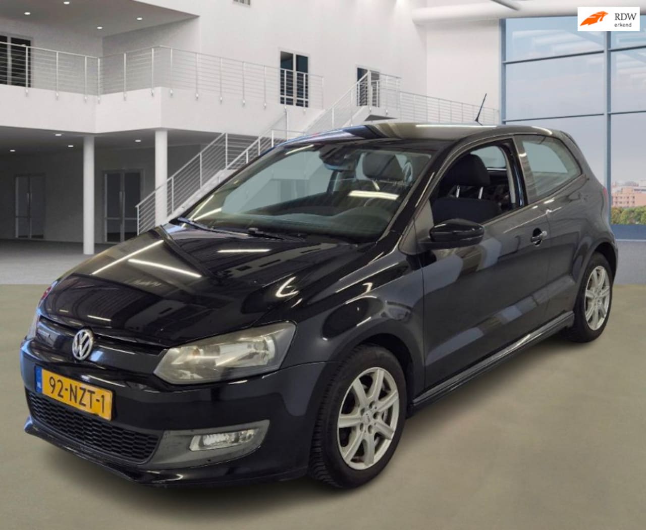 Volkswagen Polo - 1.2 TDI BlueMotion CARPLAY NAVI CRUISE 2 X SLEUTELS - AutoWereld.nl