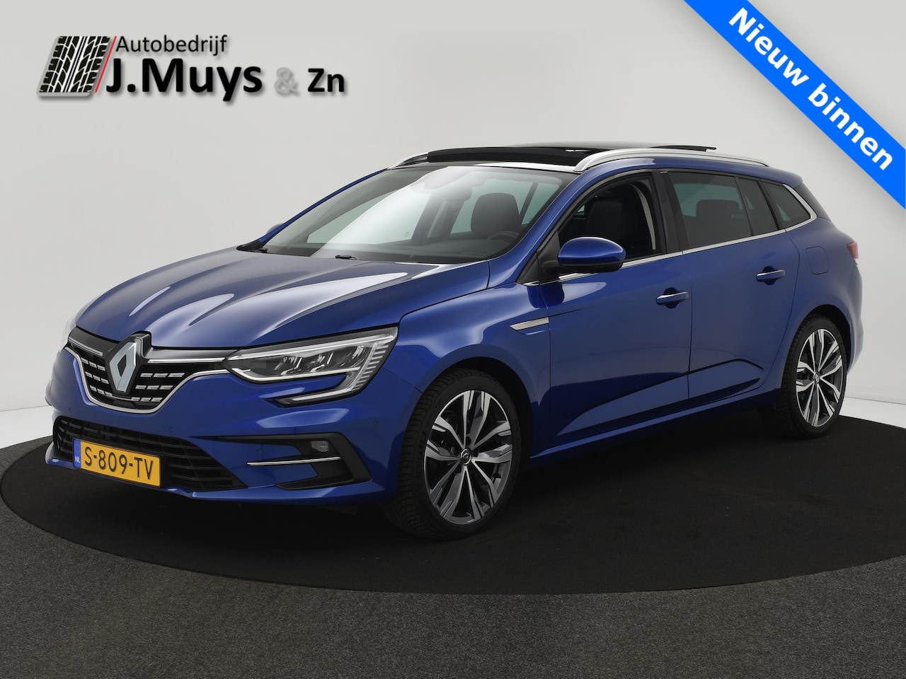 Renault Mégane E-Tech - Estate 1.6 Plug-In Hybrid 160PK Techno TREKH|PANODAK|LEER|18INCH|BLIS|STOELVERW|CAMERA|LED - AutoWereld.nl