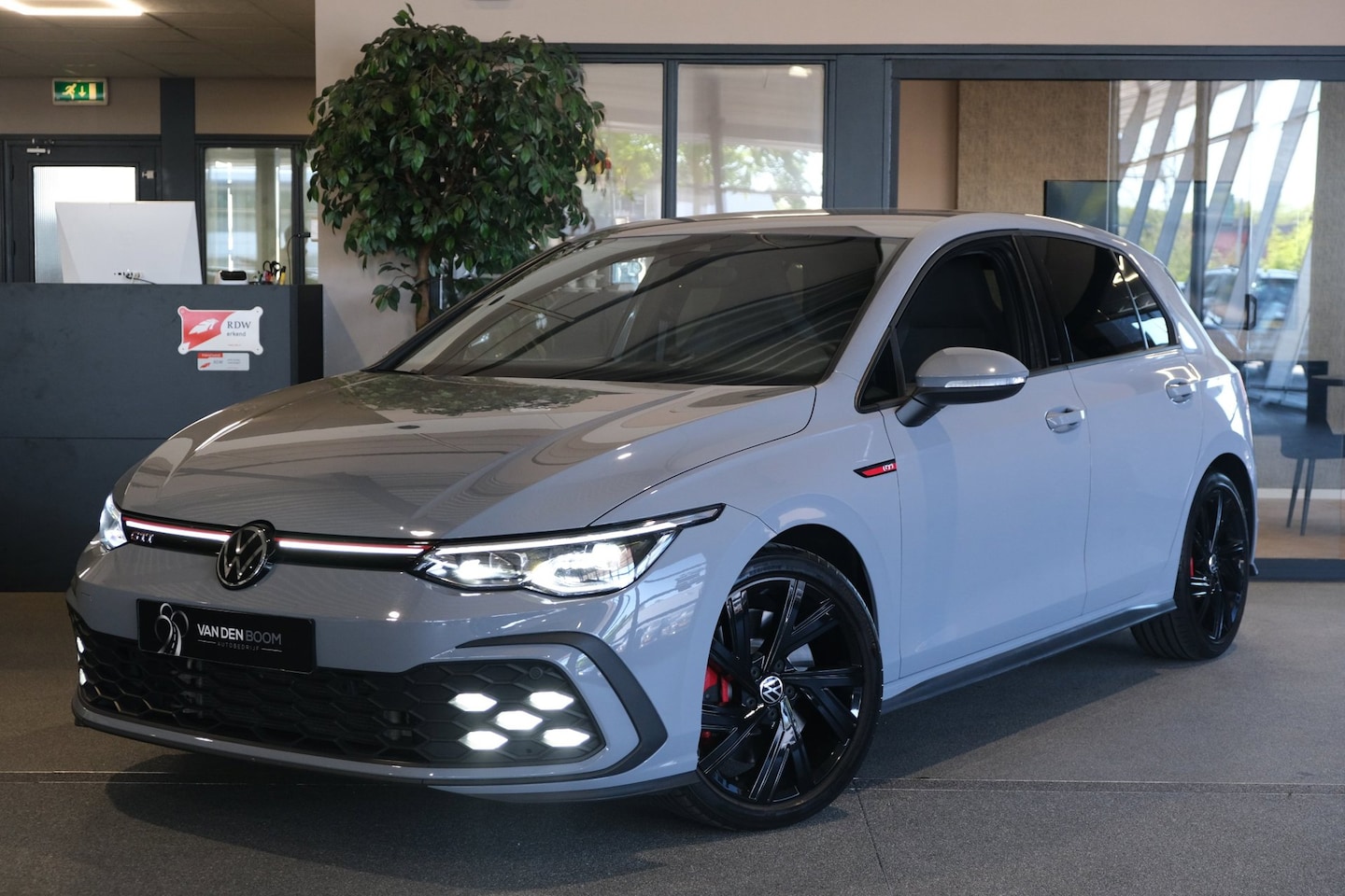 Volkswagen Golf - 8 2.0 TSI GTI DSG 245PK Navi Led Camera ACC Mistlamp - AutoWereld.nl