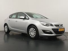 Opel Astra - 1.4 Turbo Edition airco/cruise /Trekhaak/audio