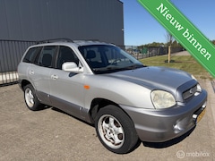 Hyundai Santa Fe - 2.0i-16V