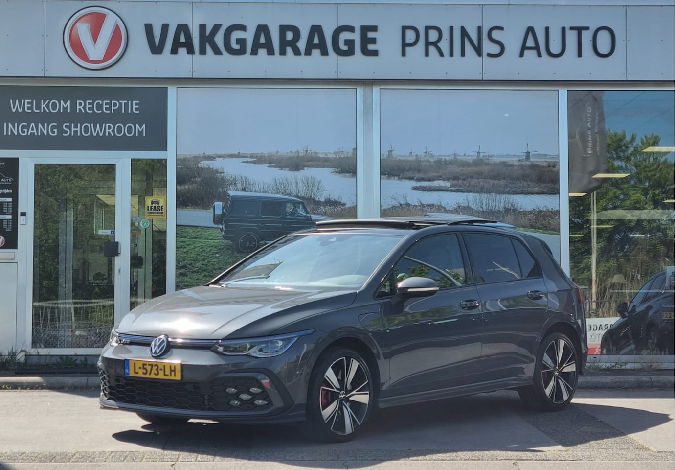 Volkswagen Golf - 1.4 eHybrid GTE |PANO|STOELVW|ADAPTIEF|STUURVW|CARPLAY|IQ.LIGHTS|19''|KEYLESS| 18596 / 480 - AutoWereld.nl