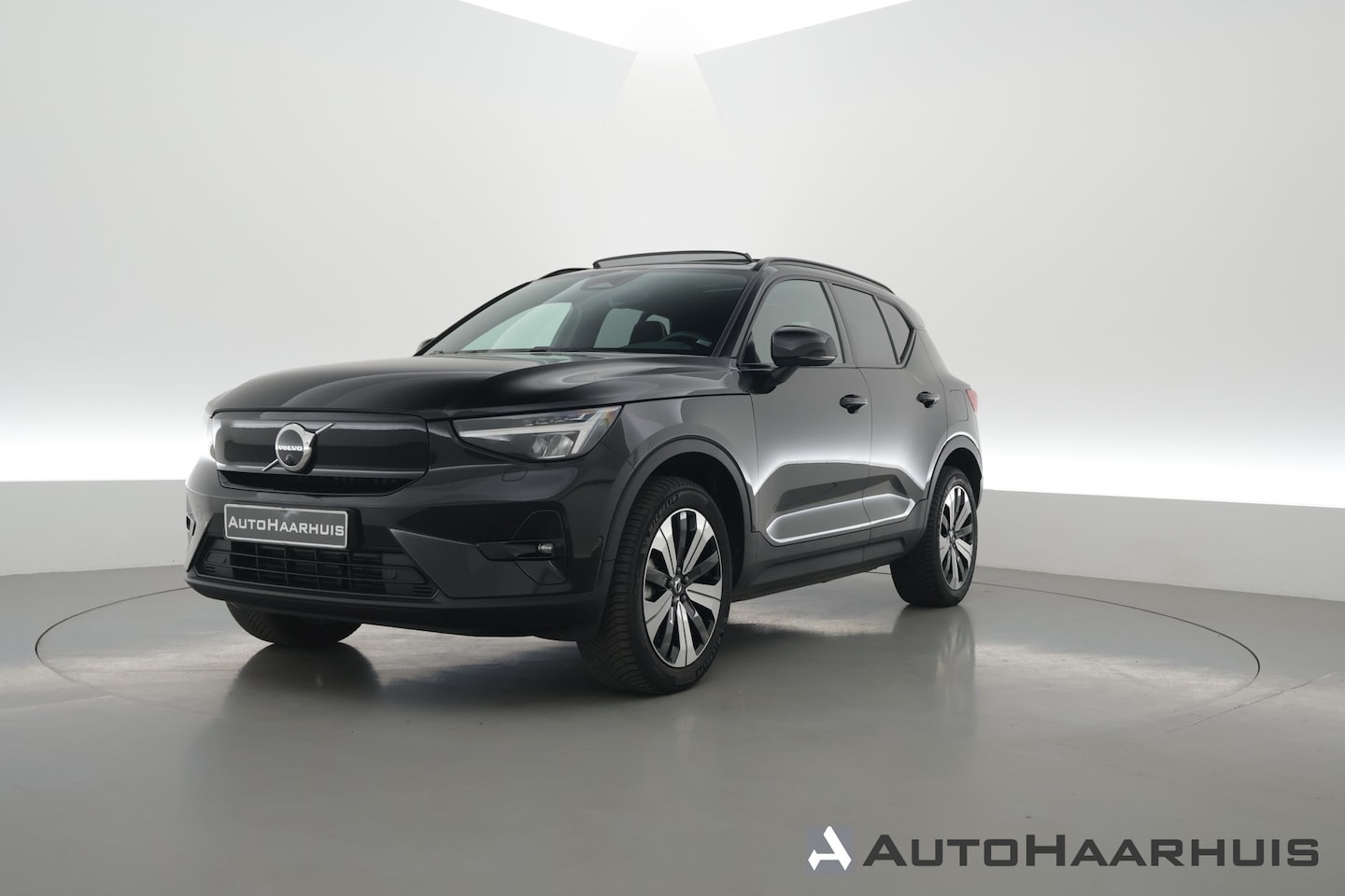 Volvo XC40 - Recharge Twin Ultimate 78 kWh | Pano | 360cam | Pilot Assist | H&K Audio | Memory | Stoel- - AutoWereld.nl