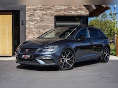 SEAT Leon - Cupra Edition Silver Pano/ACC/DCC/Beats/Schalen/Brembo
