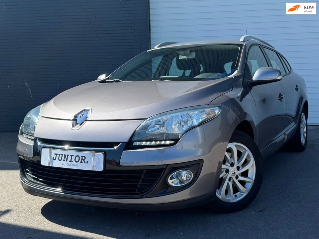 Renault Mégane Estate - 1.5 dCi Collection CRUISE/CLIMA/NAVILMV/ - AutoWereld.nl