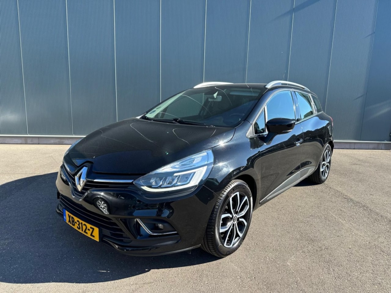 Renault Clio Estate - 1.5 dCi Ecol. Zen ONDERHOUDSBOEKJE ! - AutoWereld.nl