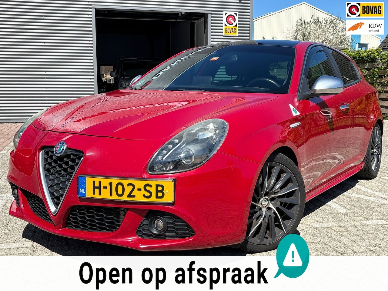 Alfa Romeo Giulietta - 1.7 TBi Quadrifoglio Verde 1.7 TBi Quadrifoglio Verde, UNIEK NIEUWSTAAT - AutoWereld.nl