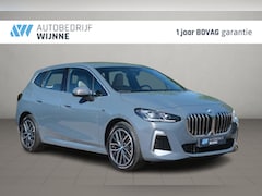 BMW 2-serie Active Tourer - 225e xDrive 245pk M Sport | Navi | App Connect | Climate | Camera | Stoelverwarming | Elek