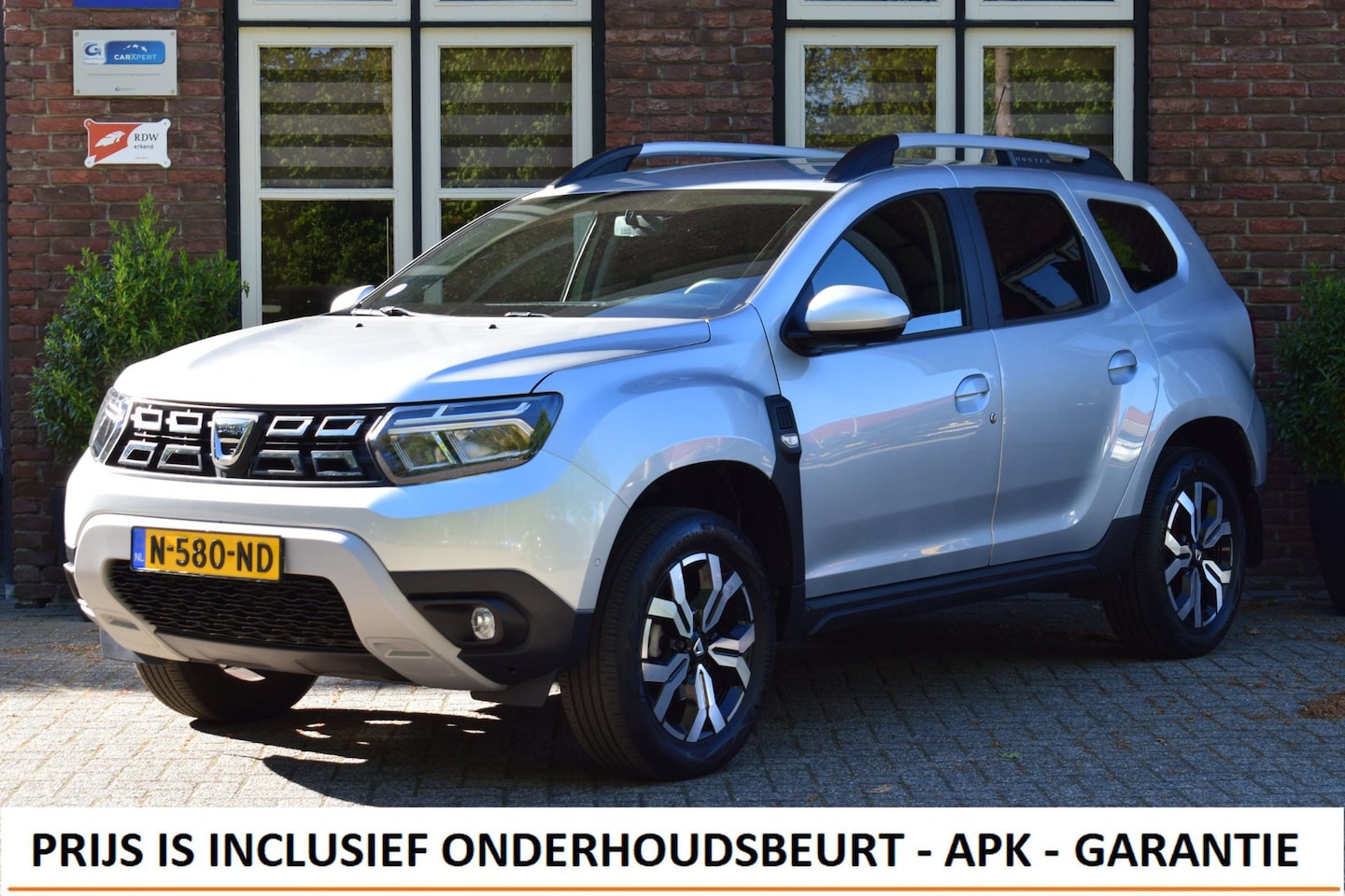 Dacia Duster - 1.0 TCe Bi-Fuel Comfort Trekhaak | 360Camera | Keyless - AutoWereld.nl