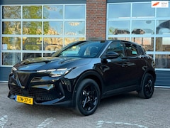 Alfa Romeo Junior - 1.2 Turbo Hybrid Ibrida. Techno Pack, camera, Adapt. cruise, Led