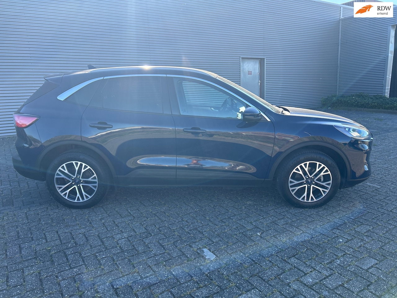 Ford Kuga - 2.5 PHEV ST-Line X Mooie volle auto - AutoWereld.nl