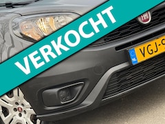 Fiat Doblò Cargo - 1.6 MJ L1H1 EcoJet | Grigio Bel Tenebroso | Navi/Cruise/Bluetooth/Stoelverwarming/Trekhaak