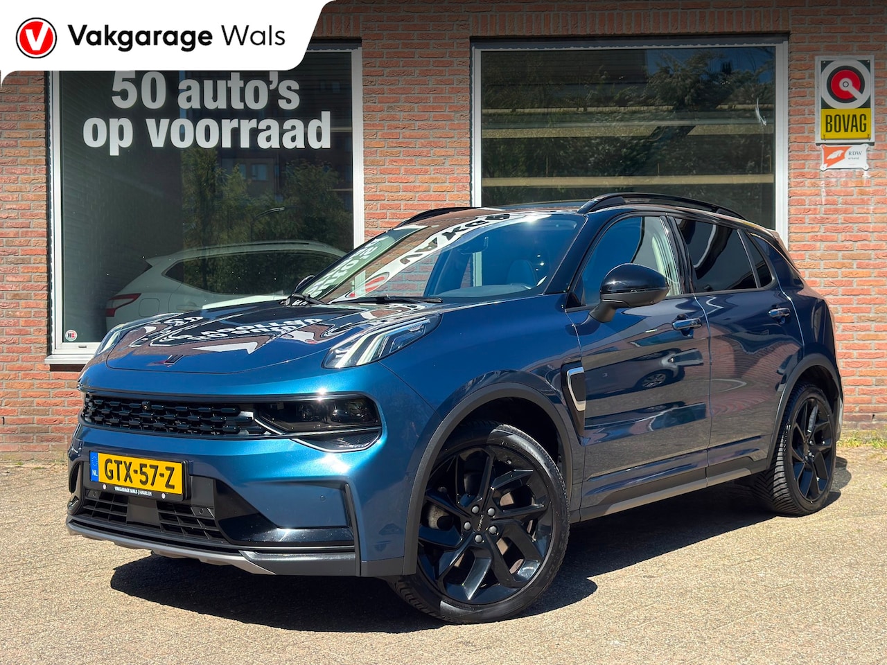 Lynk & Co 01 - 1.5 | Carplay | Pano | Navi | Cruise | Camera 360 | Infinity | Black Package - AutoWereld.nl