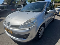 Renault Clio - 1.6-16V Privilège Automaat, 5Drs, Apk 21/4/27, Airco, Cruise, Nap