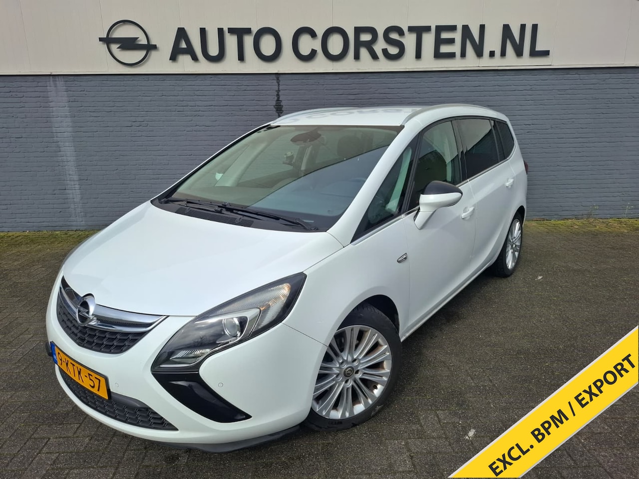 Opel Zafira Tourer - 1.4T 120pk Navi Trekhaak Bluetooth Pdc Aut.Verlichting CruiseControl Elek.Ramen/Spiegels B - AutoWereld.nl