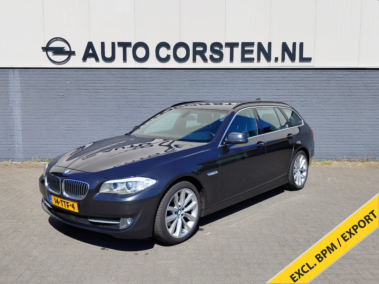 BMW 5-serie Touring - 523i Aut. High Executive Trekhaak Leer Navi Xenon CruiseControl Pdc Tel. Ecc Elek.klep Mis - AutoWereld.nl