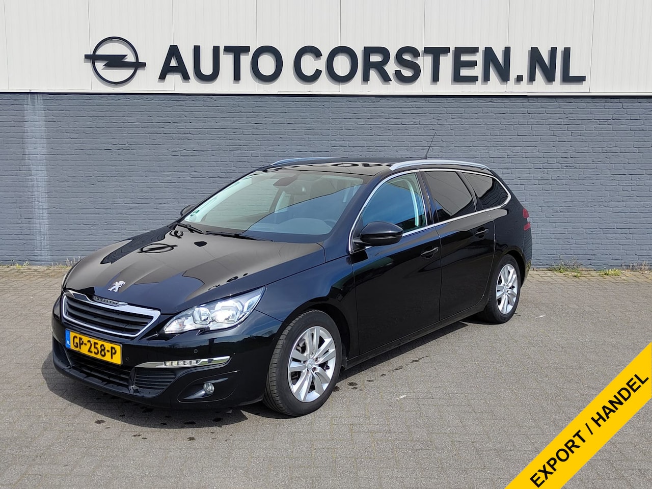 Peugeot 308 SW - 1.6HDI Panoramadak Trekhaak Navi Camera Ecc Cruise Control Pdc Blue Lease Executive Pack L - AutoWereld.nl