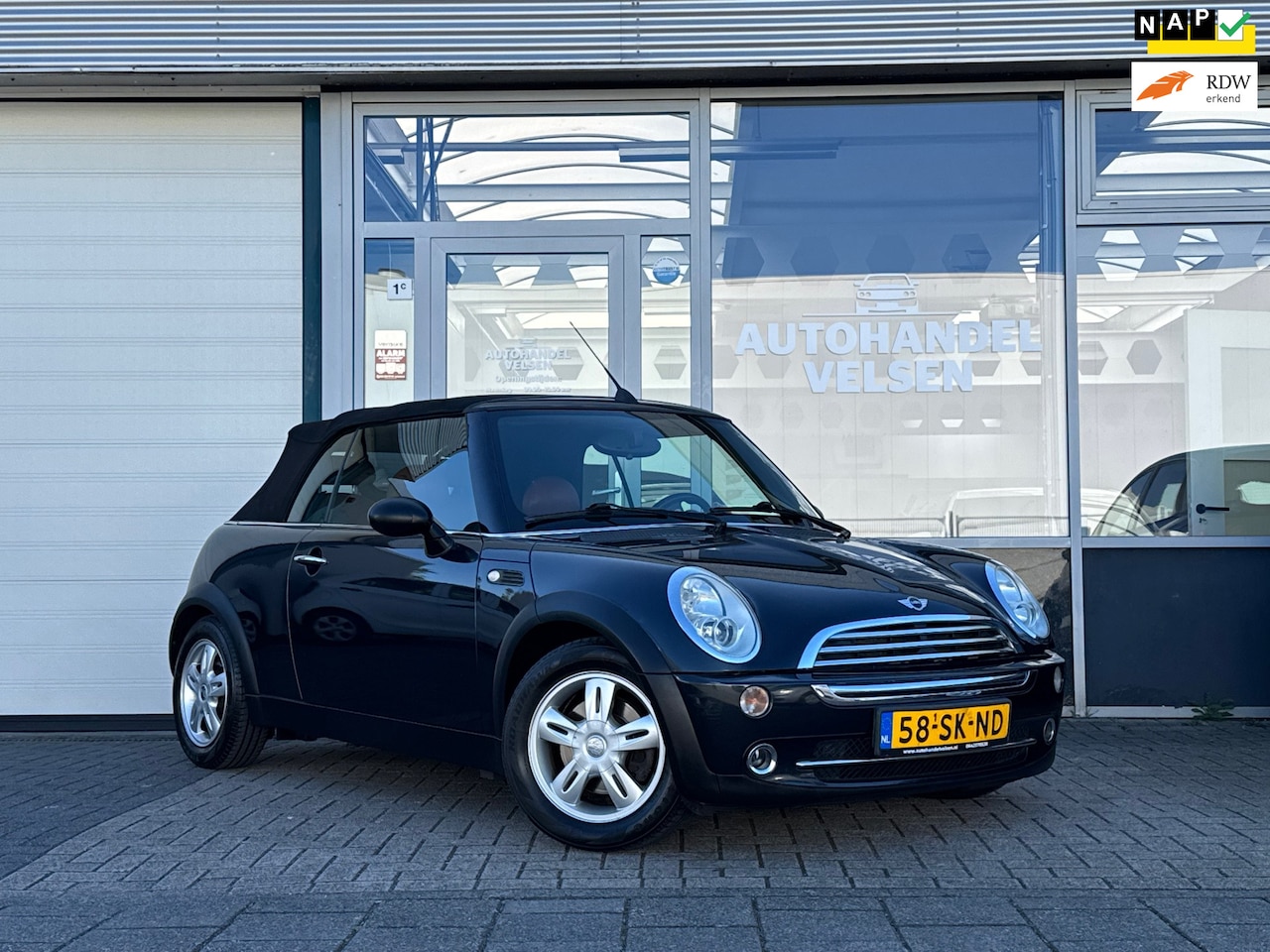 MINI Cabrio - Mini 1.6 One Salt cabrio Zeer nette auto - AutoWereld.nl