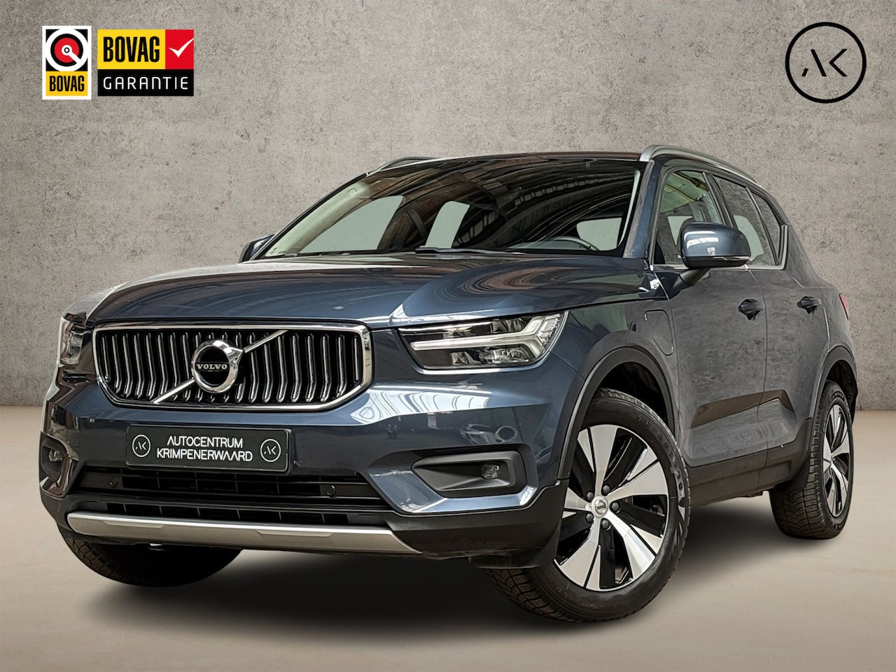 Volvo XC40 - 1.5 T5 Recharge Inscription 252Pk Automaat (APPLE CARPLAY, GROOT NAVI, TREKHAAK, GETINT GL - AutoWereld.nl
