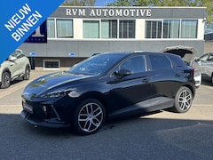 MG MG4 Electric - Luxury 64 kWh FABR. GARANTIE t/m 02-2031/150.000KM| SOH 96% | DEALER ONDERHOUDEN | RIJKLAA