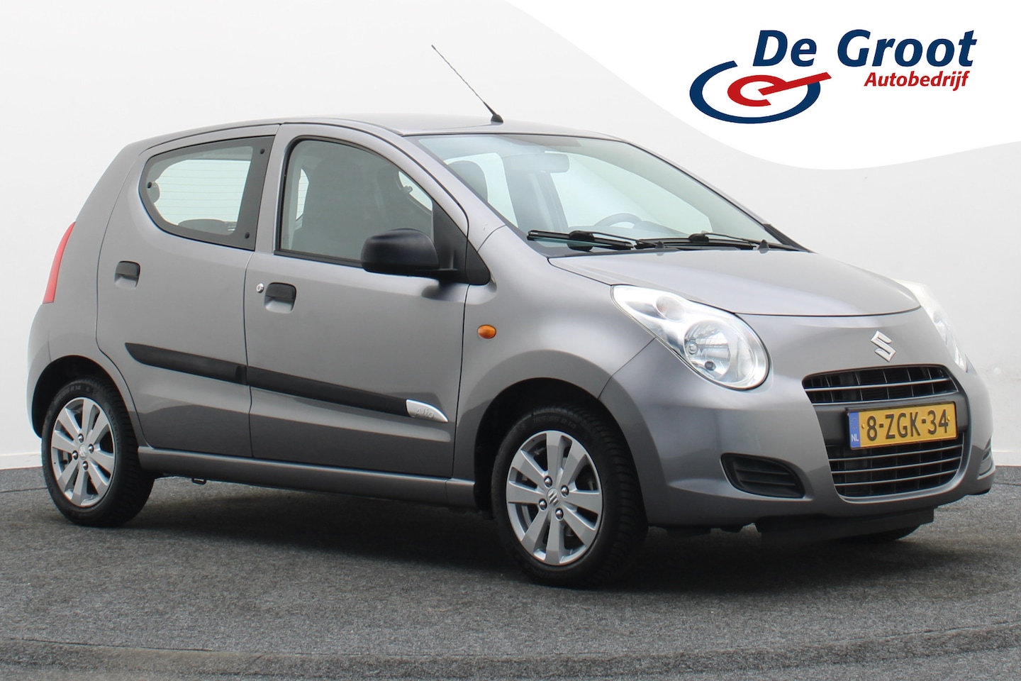 Suzuki Alto - 1.0 Celebration EASSS Airco, Trekhaak, Elektr. Pakket, LM Velgen 14" - AutoWereld.nl