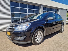 Opel Astra - 1.6 Temptation