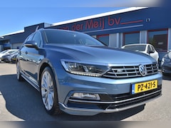 Volkswagen Passat Variant - 1.4 TSI Highline Business R , TREKHAAK , VIRTUAL COCKPIT , LED KOPL , A UITRIJ CAM , LMV19