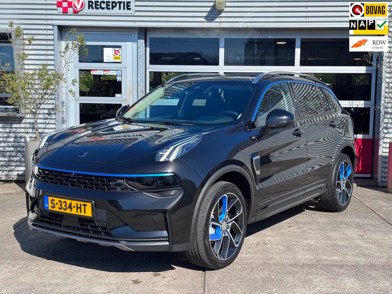 Lynk & Co 01 - 1.5 Plug -in Hybrid / 360 Cam / 75-km elektrisch / Carplay / Org-Ned - AutoWereld.nl