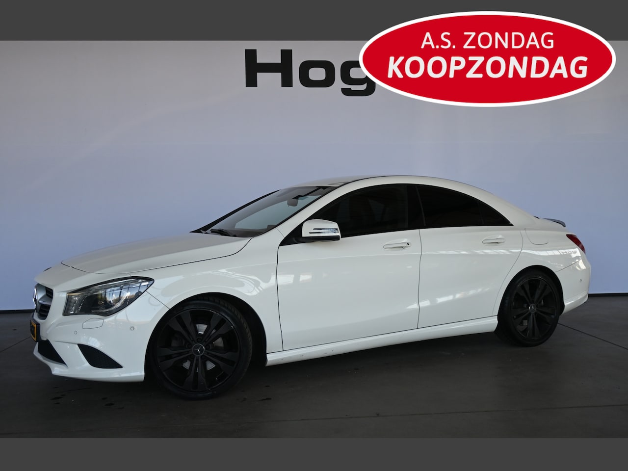 Mercedes-Benz CLA-Klasse - 200 Ambition Bi-Xenon Cruise Airco PDC Navigatie Inruil Mogelijk! - AutoWereld.nl