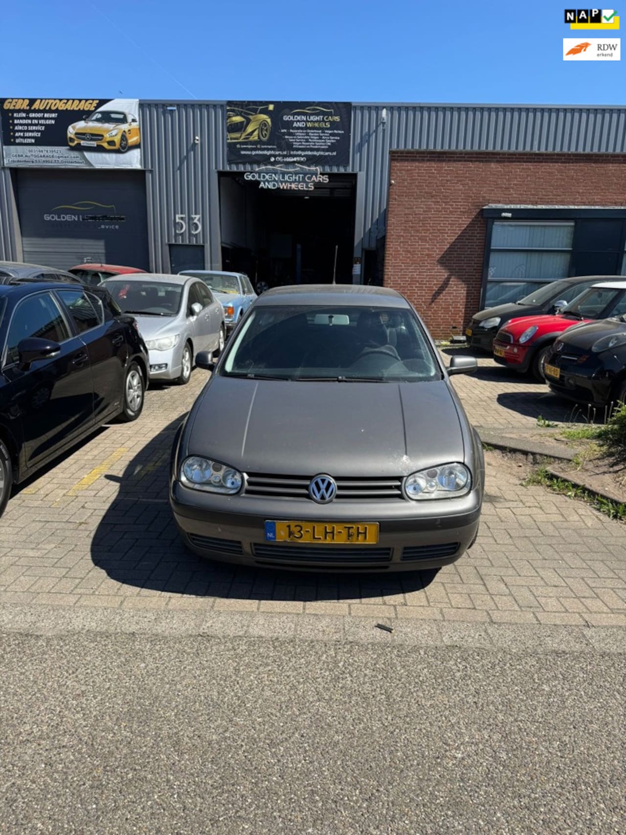 Volkswagen Golf - 2.0 Comfortline Nwe D.riem! Trekhaak! - AutoWereld.nl