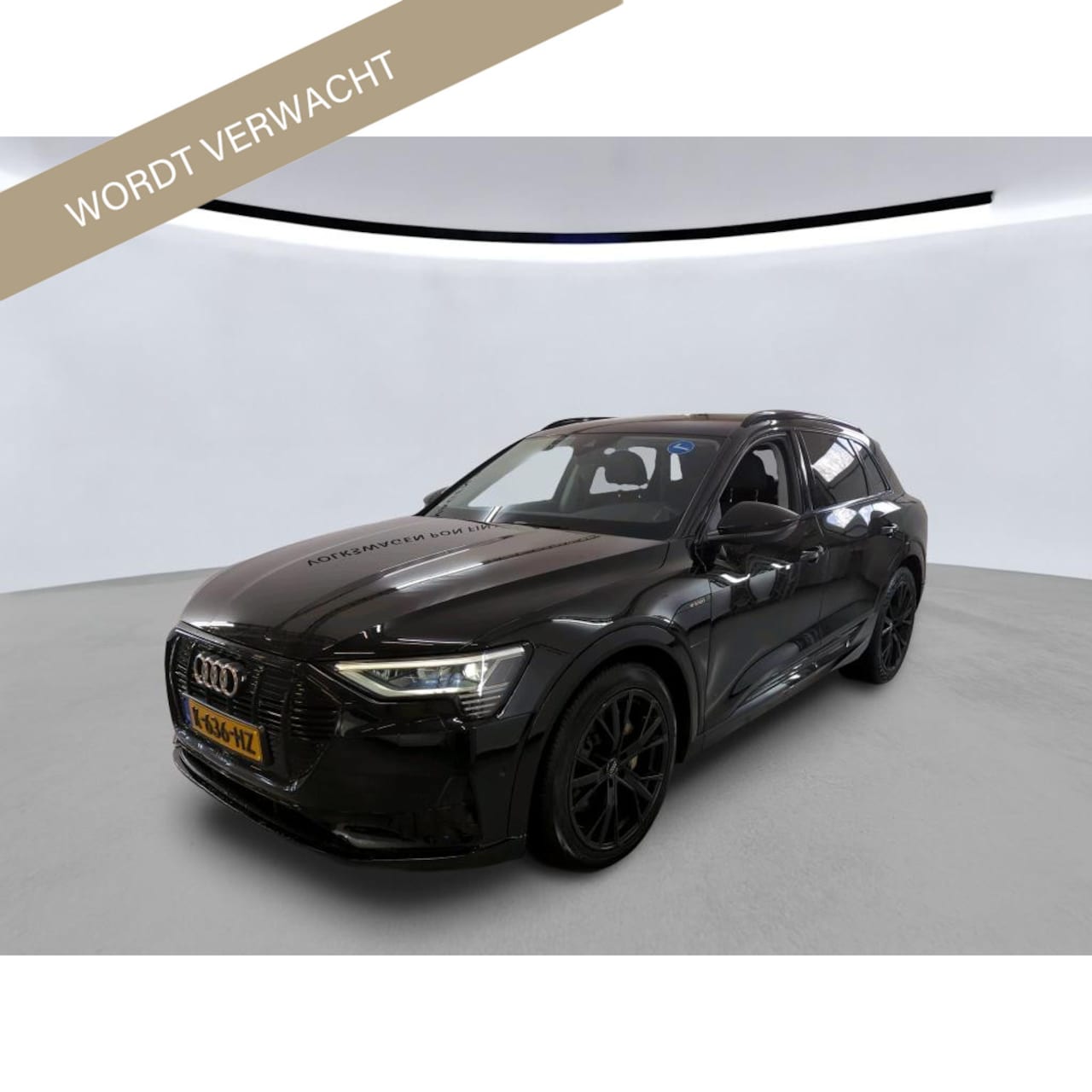 Audi e-tron - 50 Quattro Business edition Plus 71 kWh Black Edition Pano Leer - AutoWereld.nl