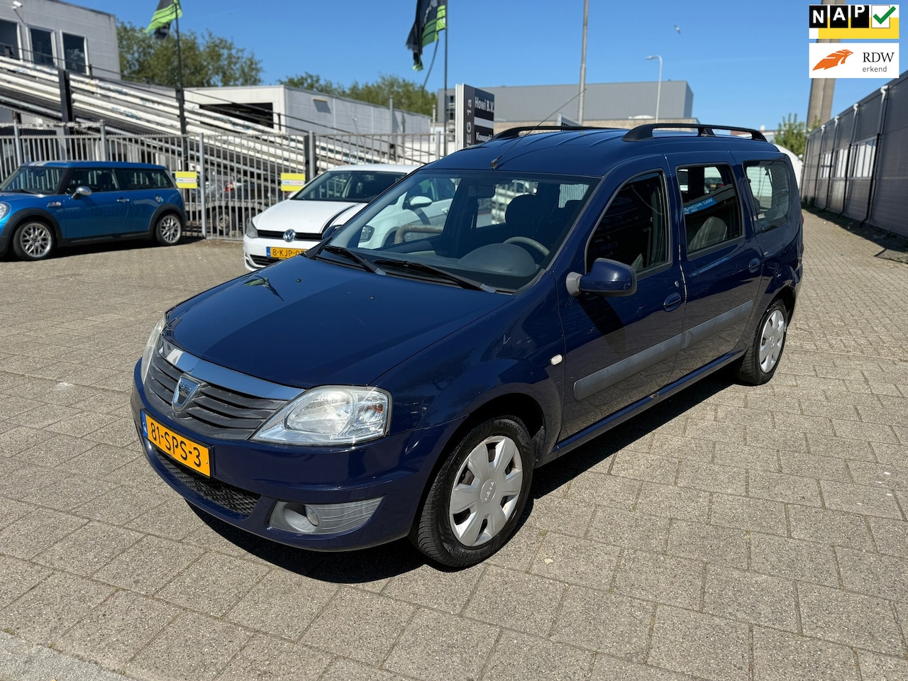 Dacia Logan MCV - 1.6 MPI Lauréate 7p. 1.6 MPI Lauréate 7p. - AutoWereld.nl