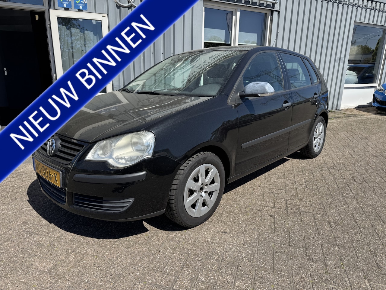 Volkswagen Polo - 1.2-12V Trendline 1.2-12V Trendline - AutoWereld.nl