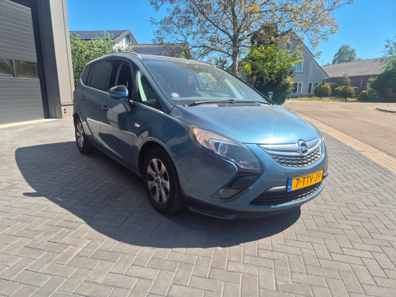Opel Zafira Tourer - 1.4 Business+ - AutoWereld.nl