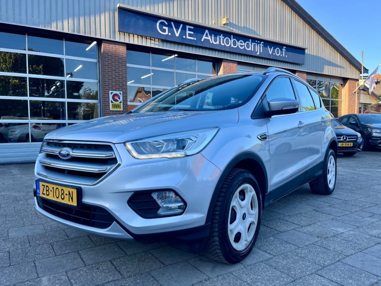 Ford Kuga - 1.5 ECOB. TREND ULT,LAGE STAND NAP LOGISCH. - AutoWereld.nl