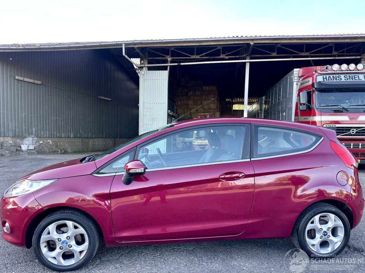 Ford Fiesta - 1.25i 82pk Titanium 3drs - nap - airco - - AutoWereld.nl
