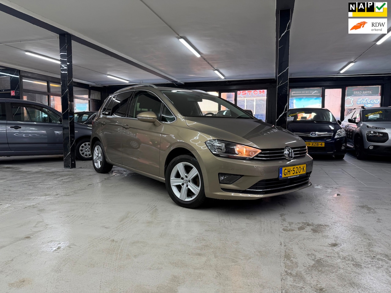 Volkswagen Golf Sportsvan - 1.4 TSI Highline Automaat | Camera | cruise control | zeer nette - AutoWereld.nl