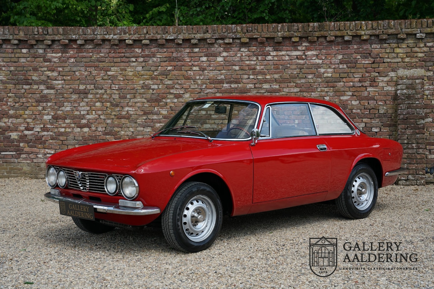 Alfa Romeo GT - 1300 Junior "Unificato" Recipient of an older restoration in the 90's, Restored to "condiz - AutoWereld.nl