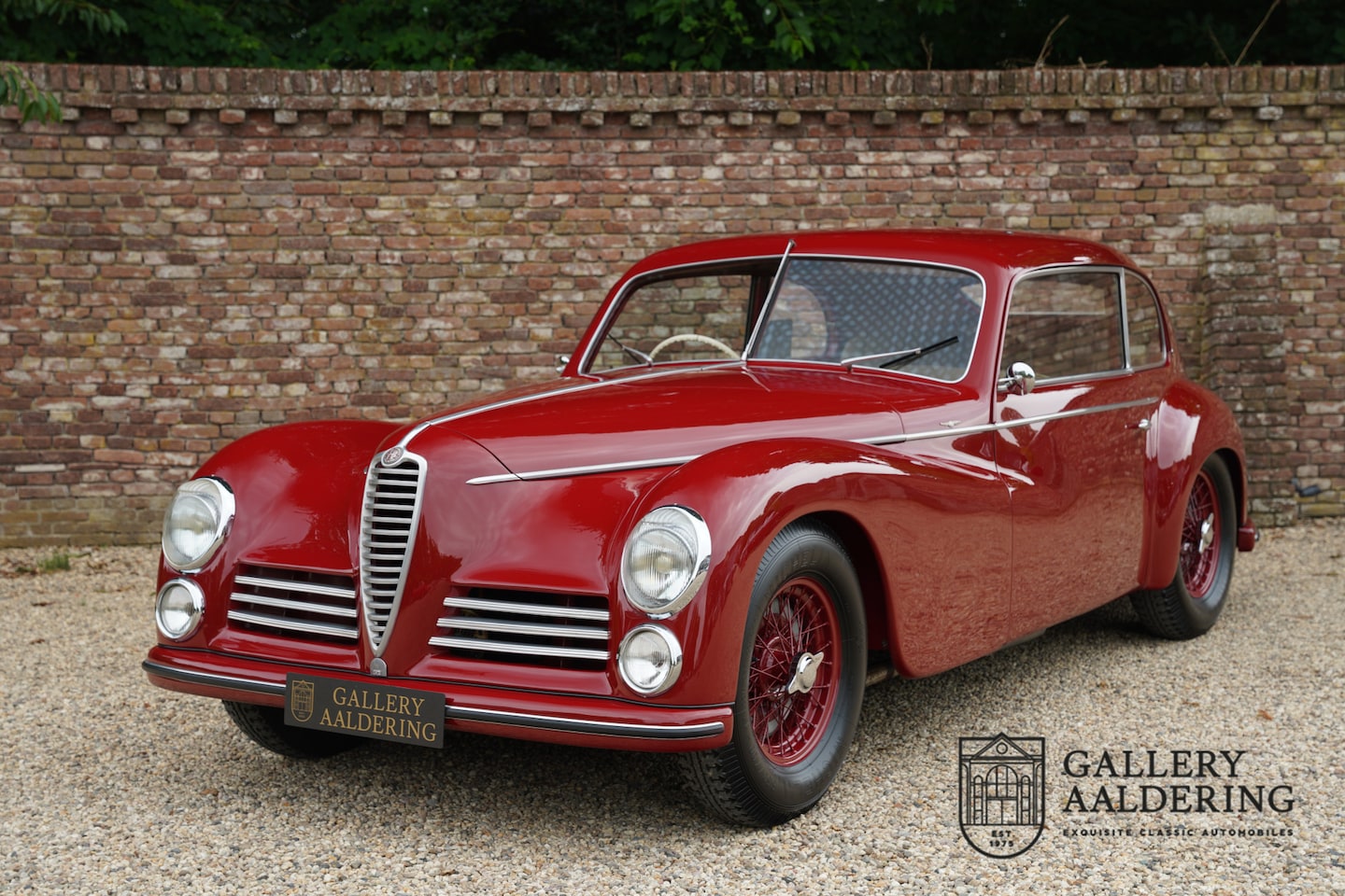 Alfa Romeo 6C - 2500 Freccia d'Oro "Body off" restored preserving the original interior, Notable role in t - AutoWereld.nl