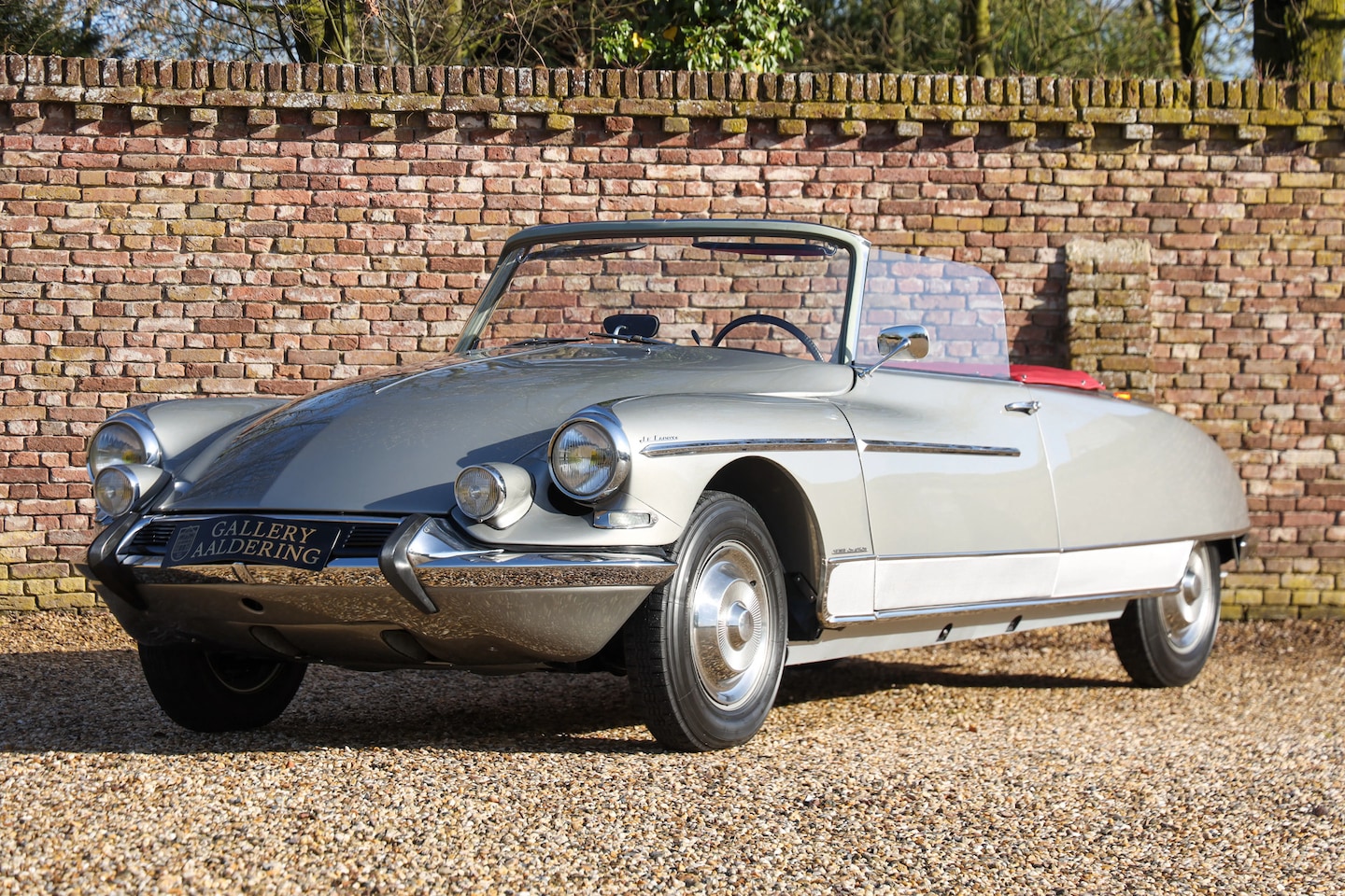 Citroën DS - DS19 "Le Caddy" Cabriolet - "€53.000,- recently invested" Original Chapron Le Caddy - Come - AutoWereld.nl