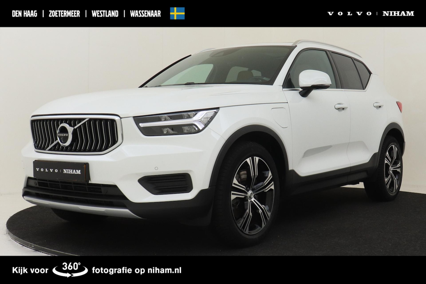 Volvo XC40 - T4 RECHARGE INSCRIPTION -PANO.DAK|HARMAN/KARDON|360°CAM|POWER-SEATS|LEDER|ALL-SEASON|19" - AutoWereld.nl