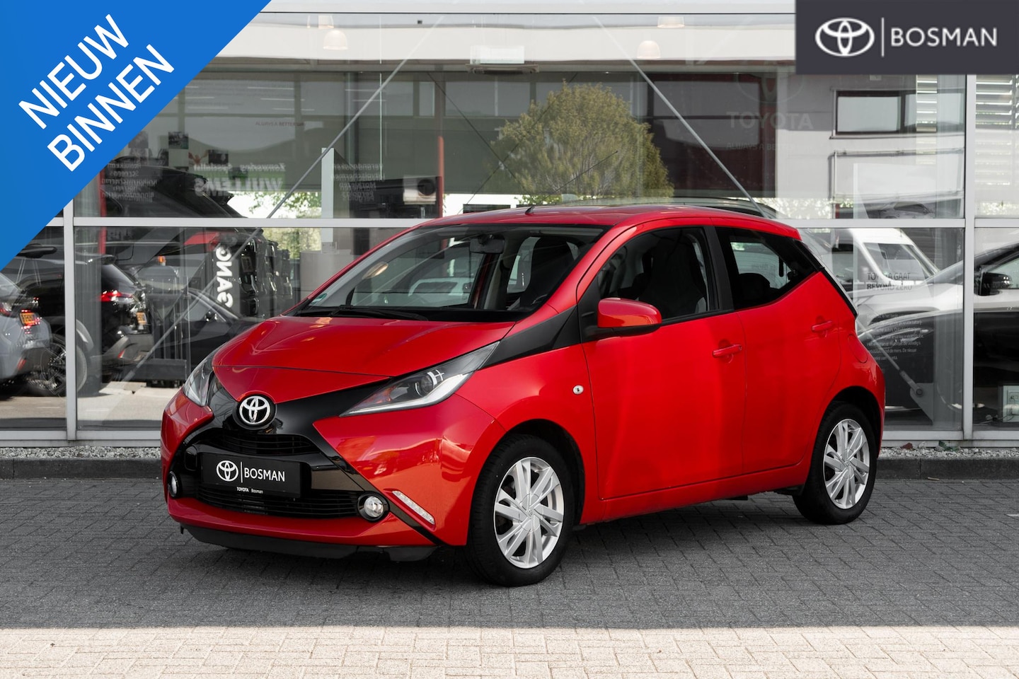 Toyota Aygo - 1.0 VVT-i x-cite 1.0 VVT-i x-cite - AutoWereld.nl