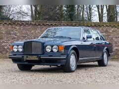 Bentley Turbo R - Saloon "Service at Jack Barclay" The first owner ordered not one but two Turbo “R” Saloons