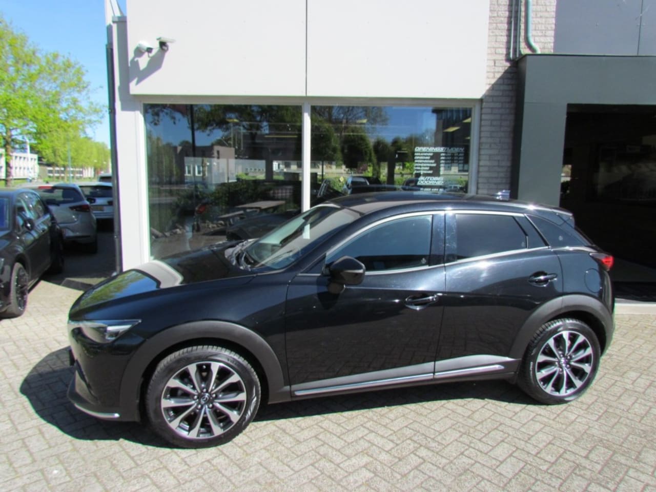 Mazda CX-3 - 2.0 Skyactiv-G 120pk 6MT 2WD Luxury - AutoWereld.nl