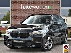 BMW X1 - xDrive25e 220pk M-Sport Leder Stuurverw LED El-klep DAB BTW-auto