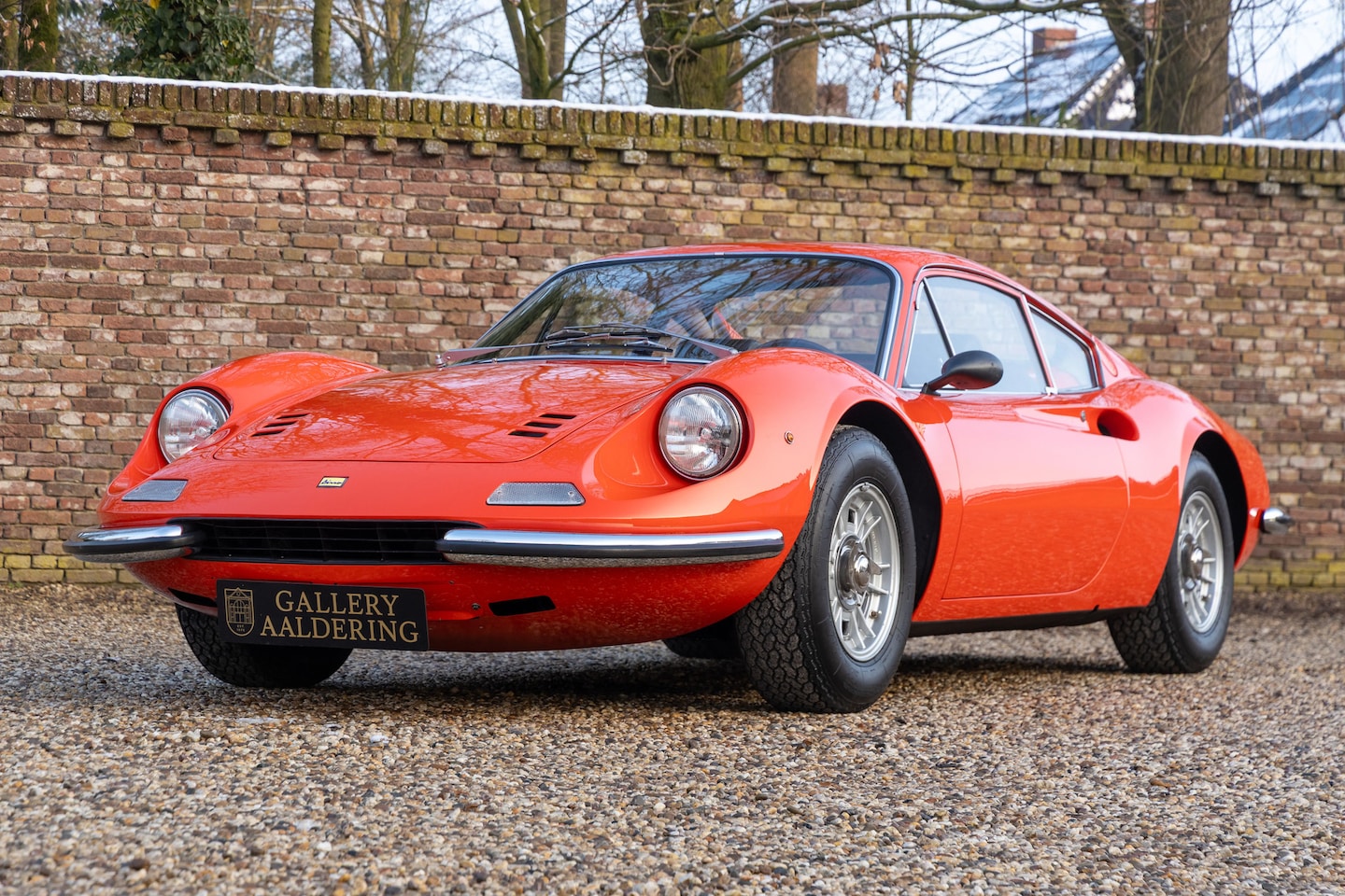 Ferrari 246 - GT Dino L-Series "Matching numbers and colors" Livery in Rosso Dino over Nero with Red ins - AutoWereld.nl