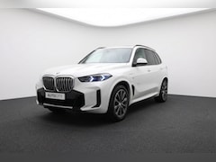 BMW X5 - 50 e xDrive M Sport Pano l Trekhaak l HUD l 360 l Drive ASSISTAN