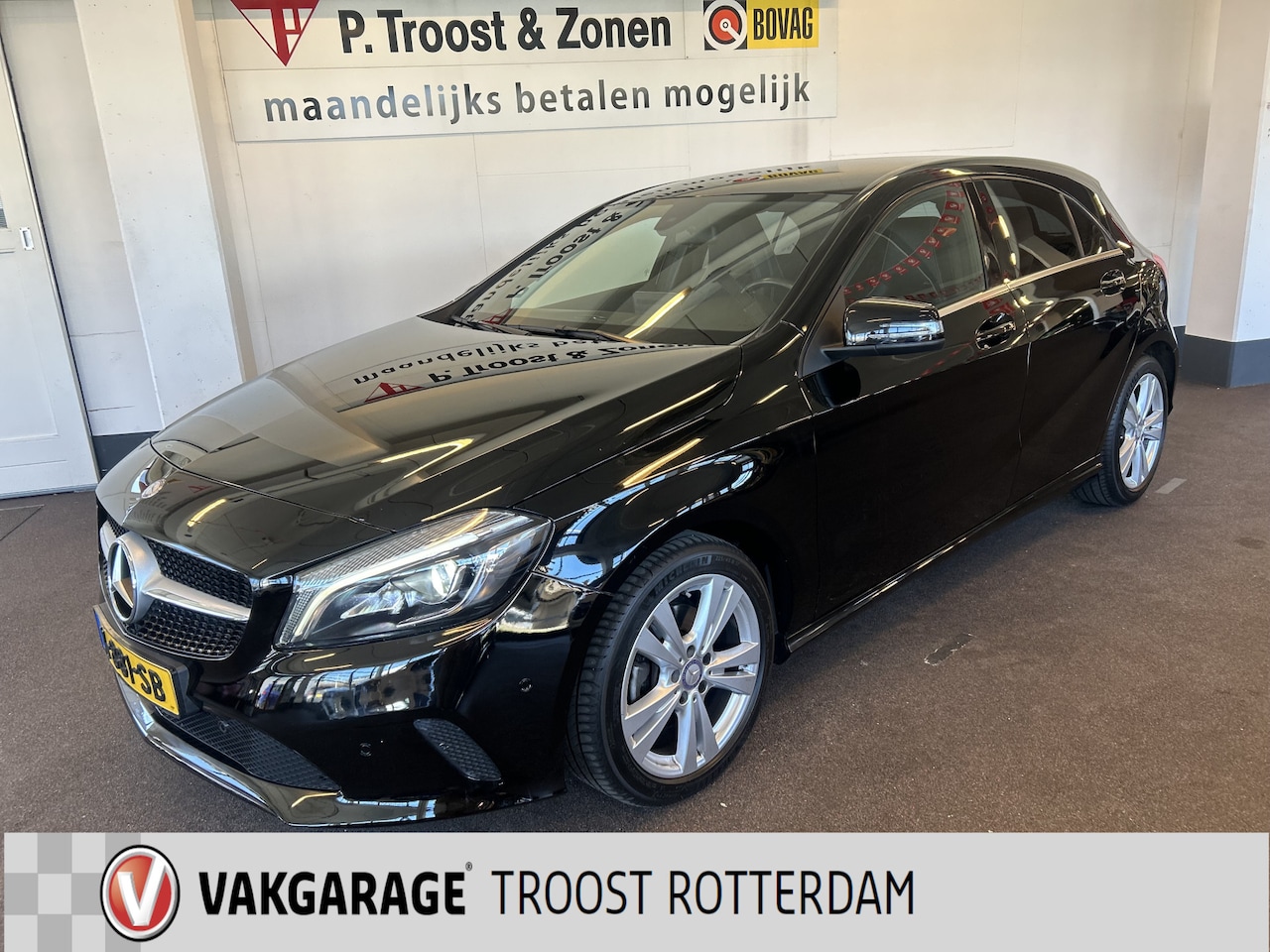 Mercedes-Benz A-klasse - 180 Ambition | Cruise control | Climate control | Stoelverwarming | Parkeersensoren v+a - AutoWereld.nl